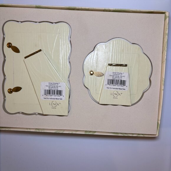Lenox Great Giftables Carved Frames, Set of 2 frames Rectangular & Round - Picture 2 of 4